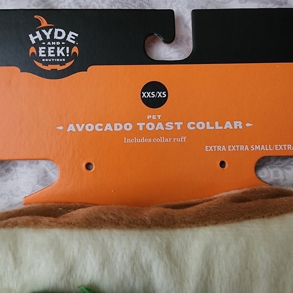 NWT Hyde & Eek Boutique Pet Avocado Toast Collar Halloween Costume New - Picture 3 of 4